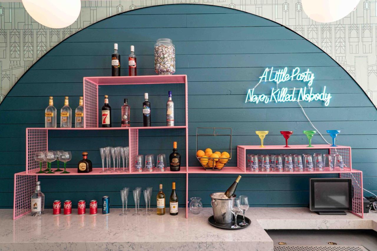 Hostel Beds N' Drinks Miami Beach Exterior foto